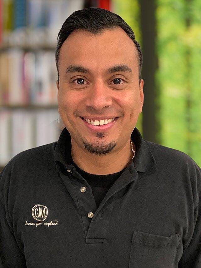 Eddie Ponce website 748x996