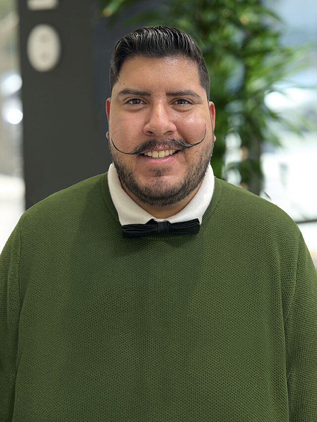 Jorge Becerra website 748 x 996