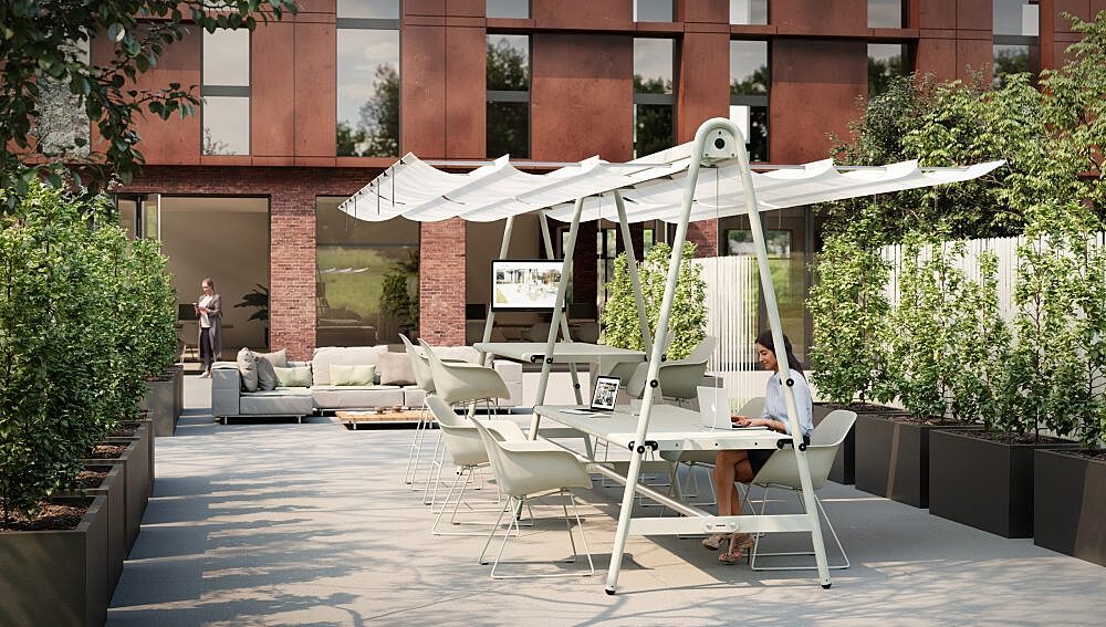 Neocon outdoors in