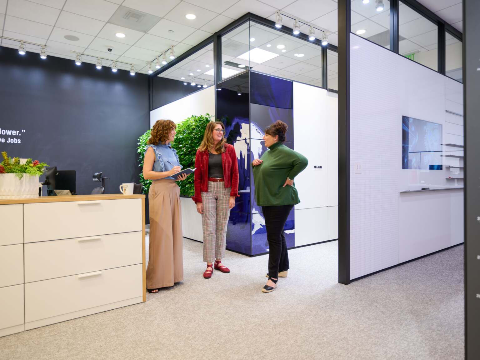 G|M Business Interiors | Our Team
