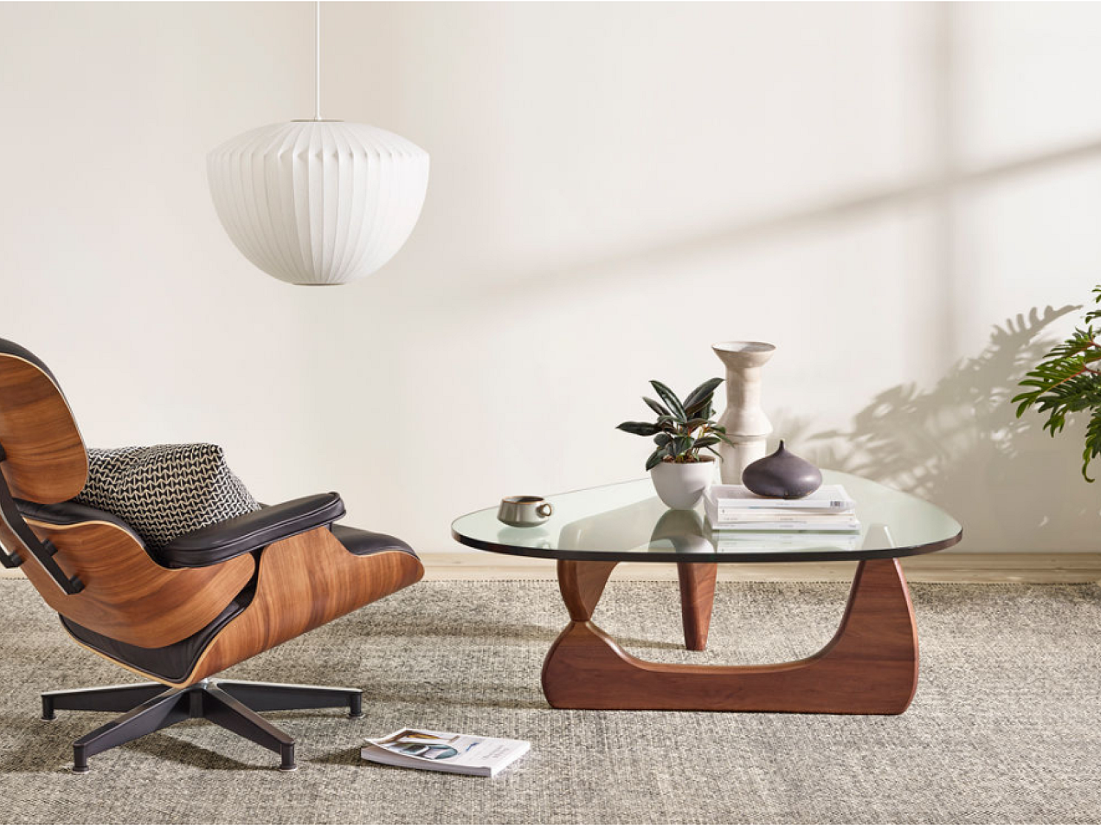 Eames lounge and noguchi