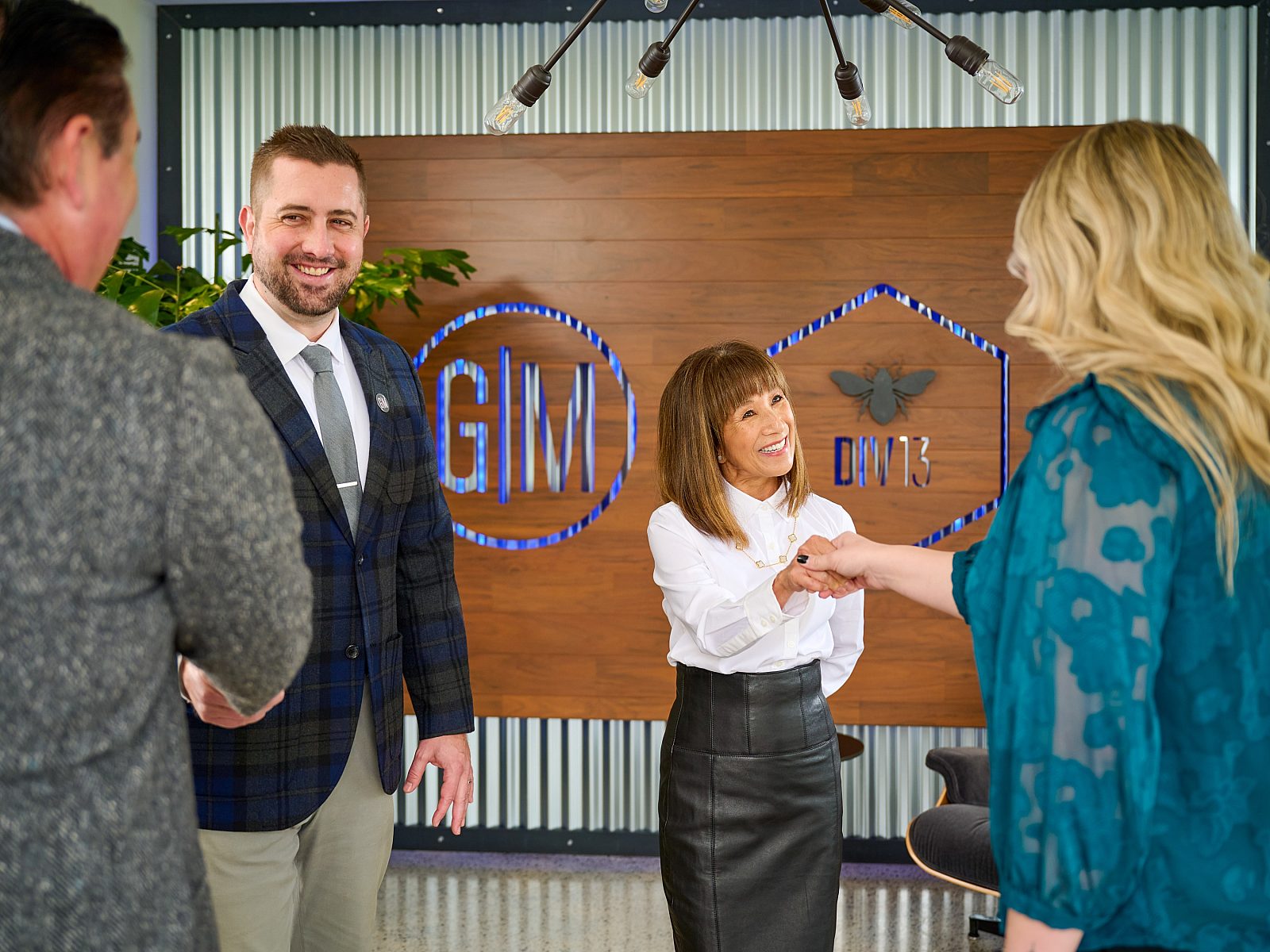 GM BUSINESS INTERIORS CORPORATE TEAM WOMEN MINORITY OWNED IRVINE RIVERSIDE SAN DIEGO HERMAN MILLER