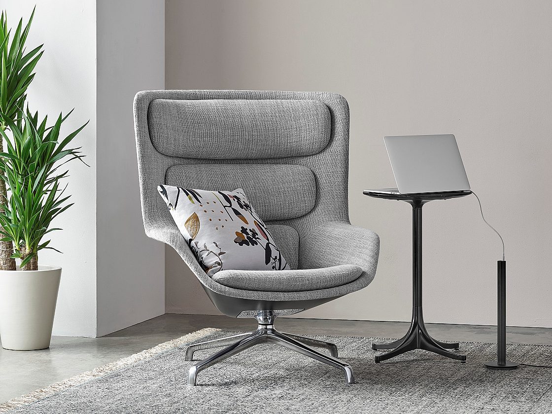 Striad Chair 1
