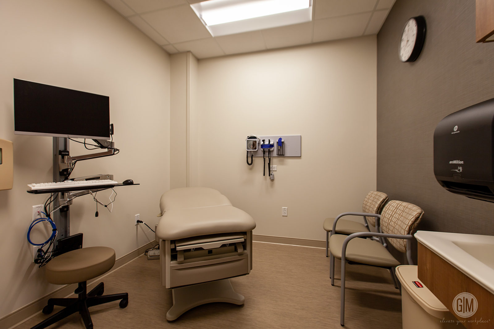 10 SCRIPPS LA JOLLA RADIATION THERAPY 3892